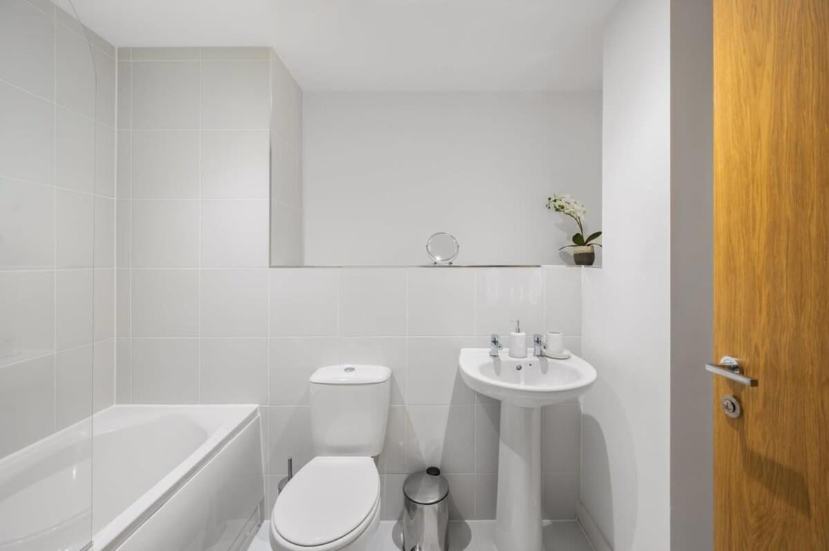 بريستون A Lovely 2 Bedroom Apartment In The Heart Of Preston المظهر الخارجي الصورة